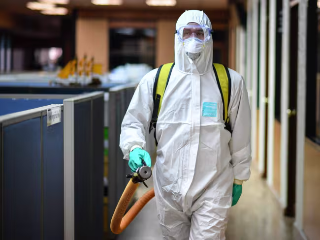 Commercial-mold-remediation-service-master-restoration-by-simons-chicago-suburbs
