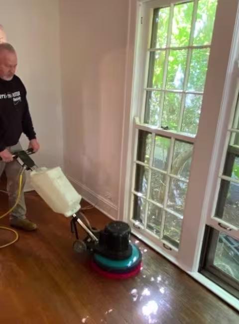 hardwood-floor-water-damage