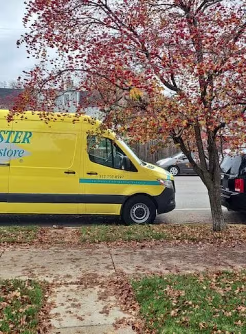 servicemaster-restoration-truck