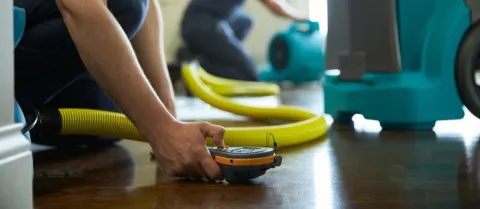 residential water damage restoration services - chicago and suburbs - servicemaster fire and water cleanup services