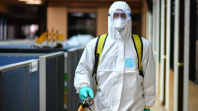 Commercial-mold-remediation-service-master-restoration-by-simons-chicago-suburbs