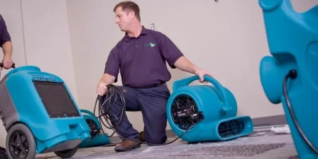 air-movers-commercial-carpet