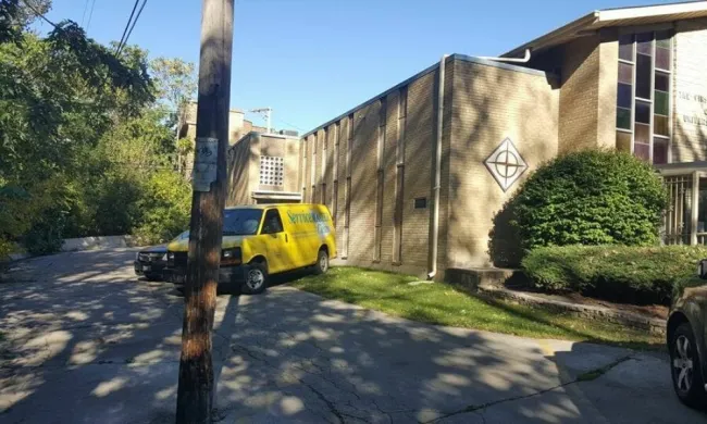 servicemaster-church-cleaning-van