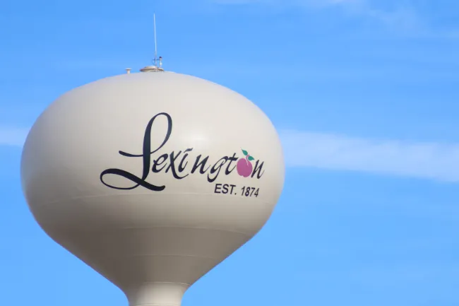 Lexington, NE south water tower near Plum Creek Parkway