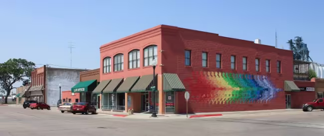 Downtown Gothenburg, NE mural of pony express rider on north side of commercial building