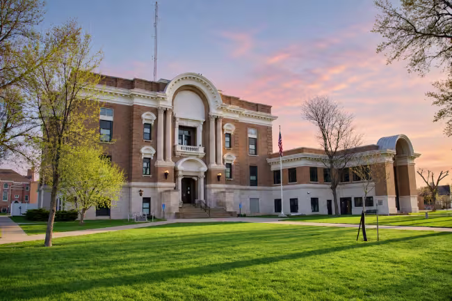 Picture of Phelps County Courthouse in Holdrege, NE during sunset