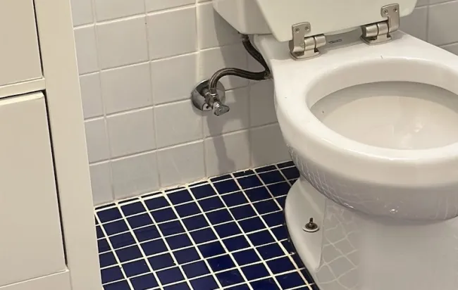 supply-line-leak-behind-the-toilet