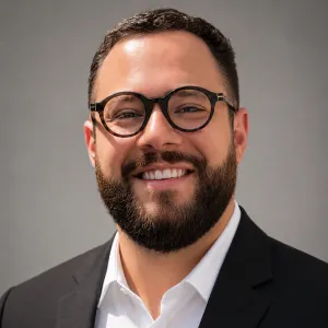 Juan Amaya - Branch Manager