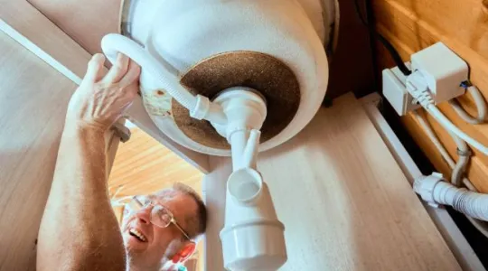 How to stop a Leaky PVC pipe