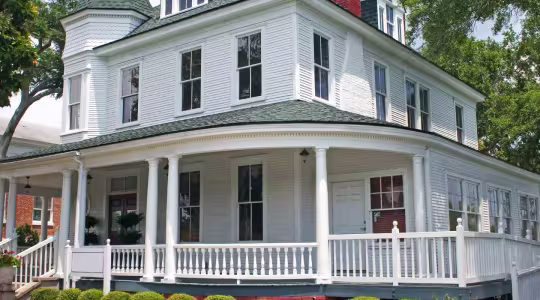 old white house
