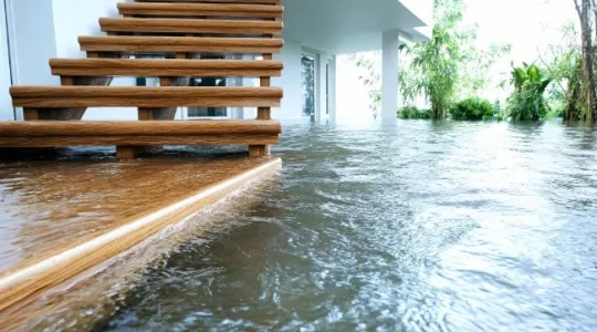 King tides and stormwater overflows in Miami