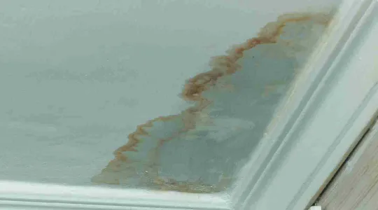 water damage stain on ceiling