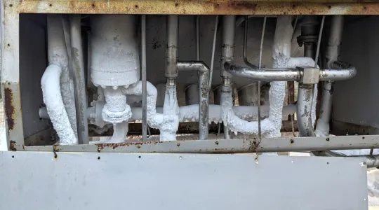 frozen-outdoor-faucet